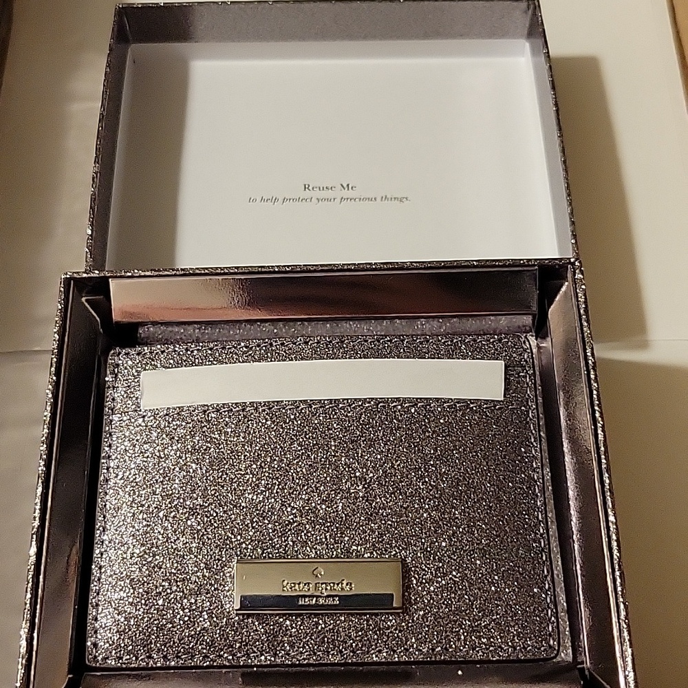 Sparkling Silver Kate Spade Card Holder Brand New In Box Never Used W/ Tags - Picture 9 of 14